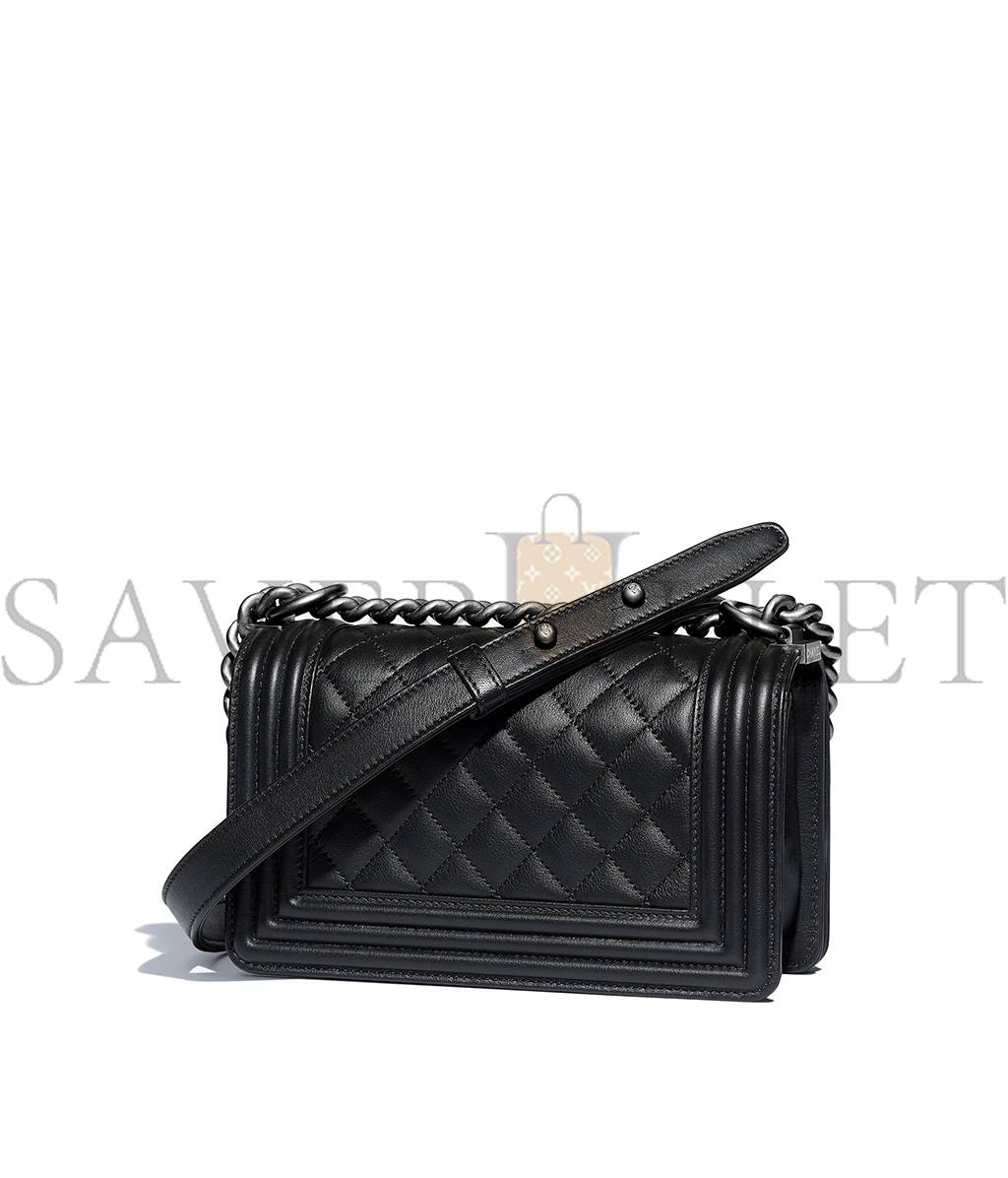 Ch*el small boy Ch*el handbag . a67085 y09953 94305 (20.5*12*8.5cm)